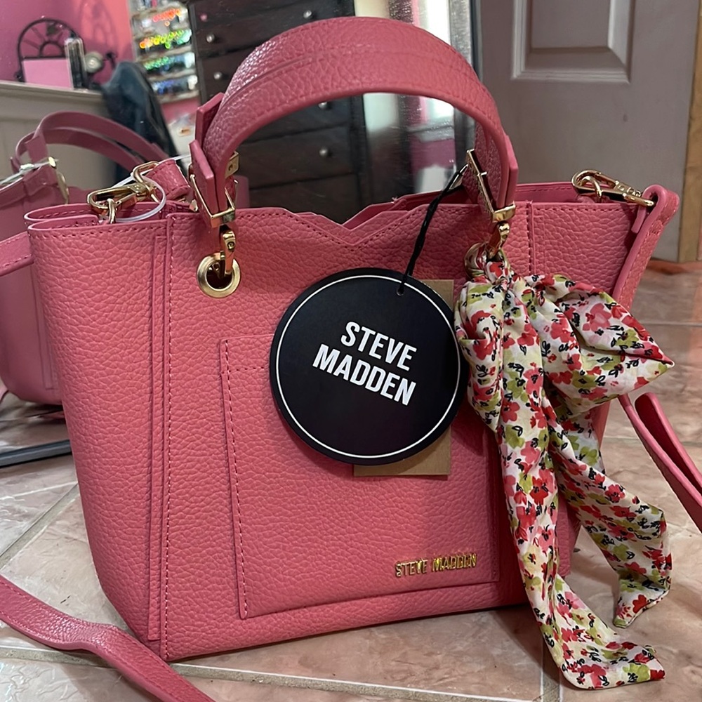 Coral Steve Madden Leather Tote with handles and crossbody shoulder strap